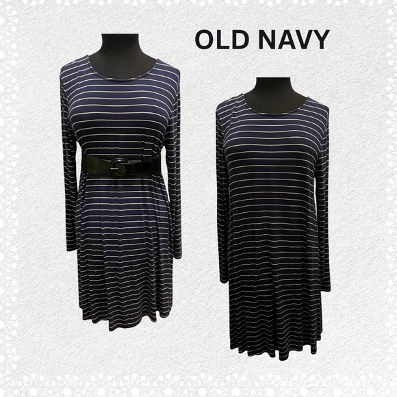 Old Navy Women's Navy and White Striped Long Sleeve Swing Dress - Picture 2 of 3